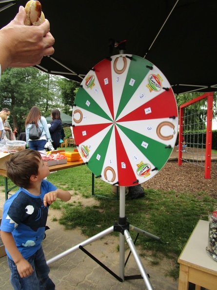 Sommerfest - Glücksrad und Schätzwette - 02.jpg